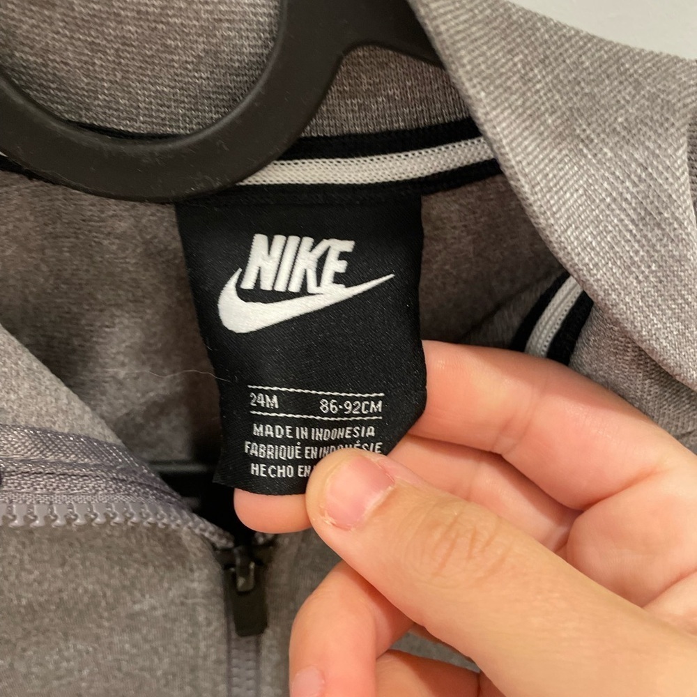 Nike Kids Charcoal Full-Zip Hoodie - Picture 3 of 4